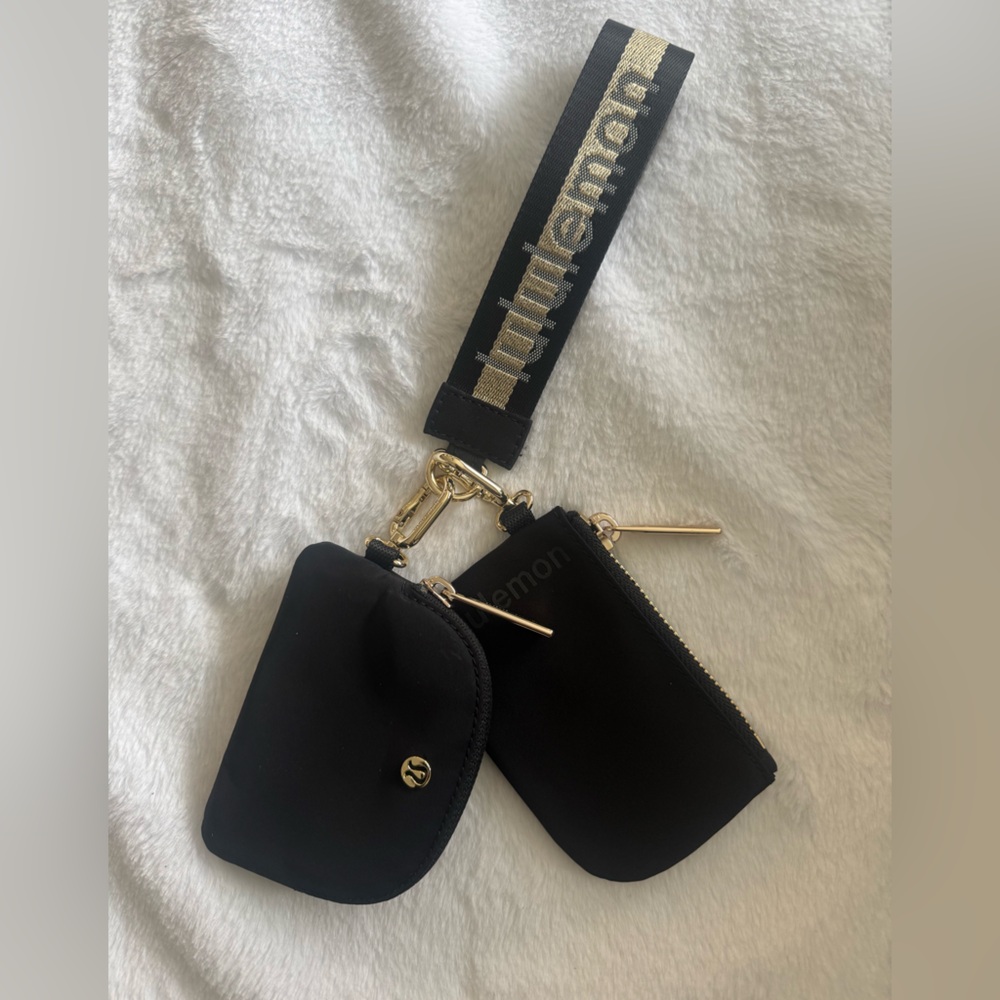 Lululemon wristlet